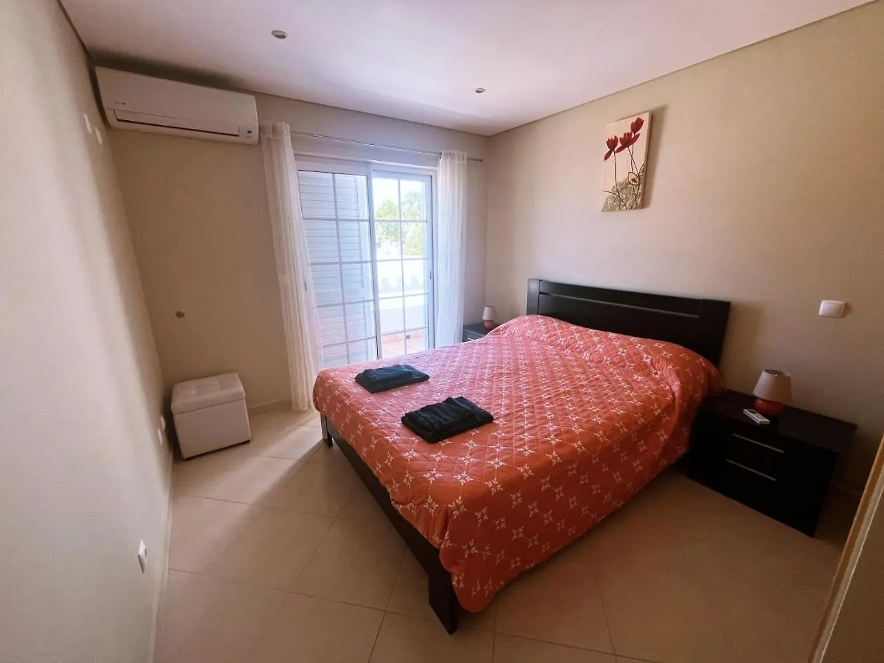 Moradia Fantastica Com Piscina A 5 Min Da Praia Monte Gordo Holiday home